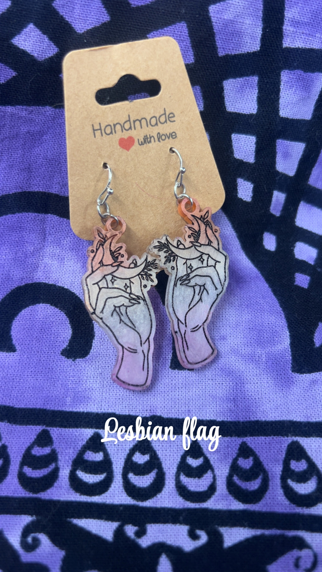 Hand earrings